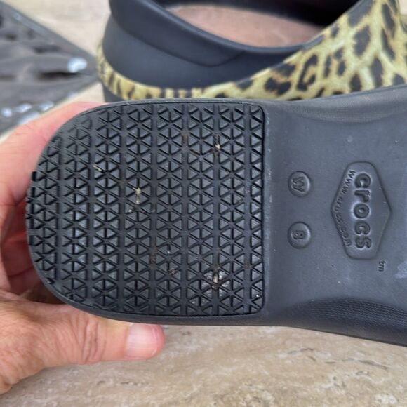 Crocs Neria Leopard Green, black brown slip on Comfort  size 8 - Picture 5 of 8